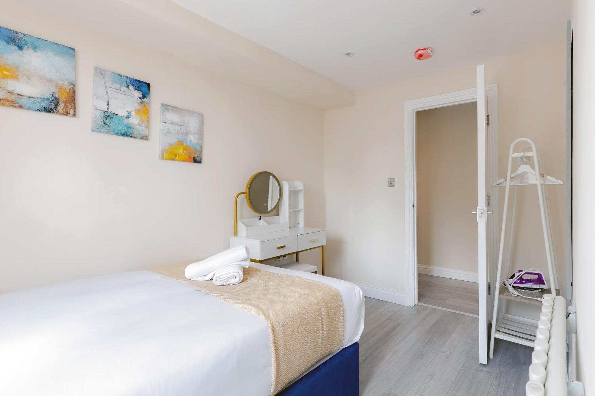 Two Bedroom Apartment Near Hyde Park And Oxford Street Londen Buitenkant foto